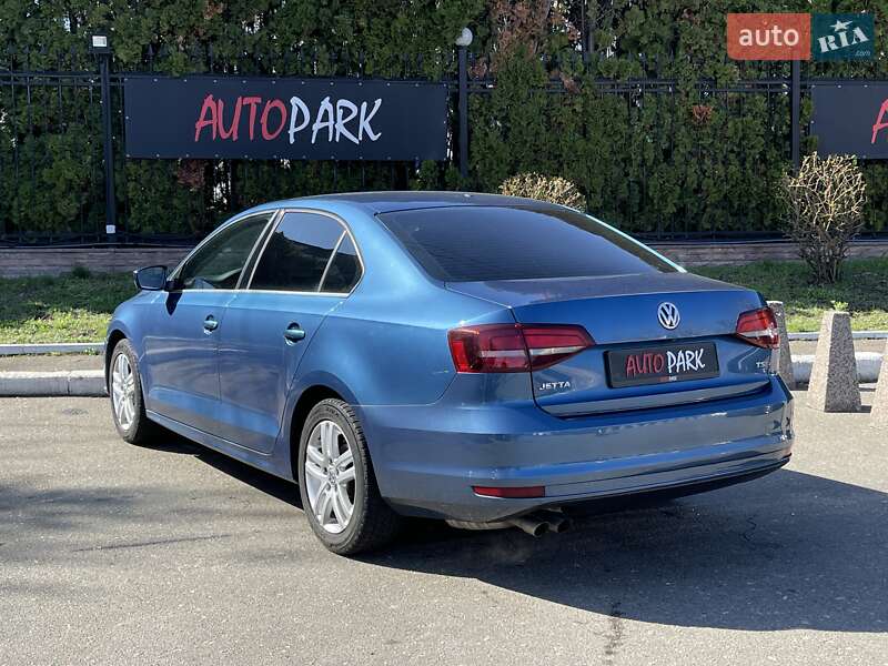 Седан Volkswagen Jetta 2017 в Києві