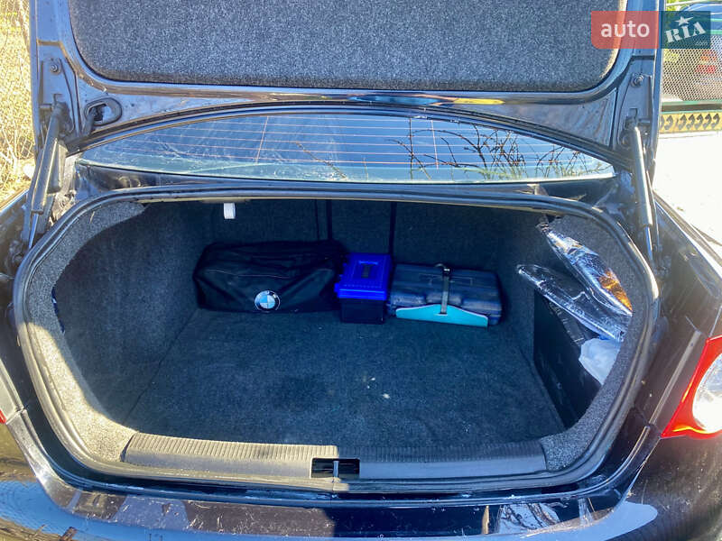 Седан Volkswagen Jetta 2008 в Луцке