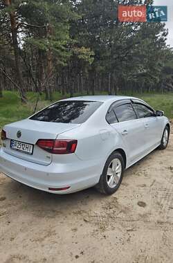 Седан Volkswagen Jetta 2017 в 