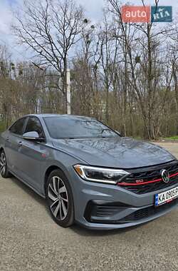 Седан Volkswagen Jetta 2020 в 