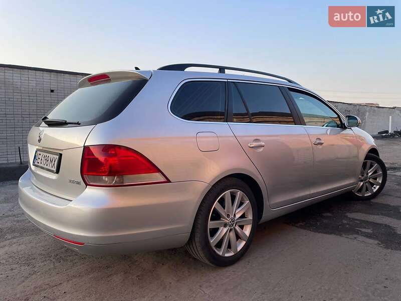 Універсал Volkswagen Jetta 2014 в 