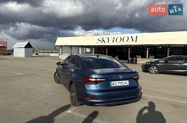 Седан Volkswagen Jetta 2018 в Киеве