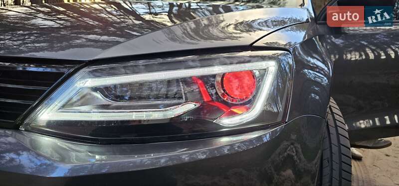 Седан Volkswagen Jetta 2012 в Полтаве