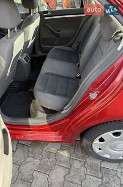 Седан Volkswagen Jetta 2008 в 