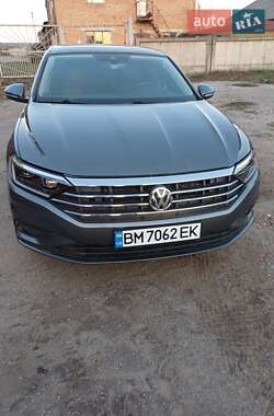 Седан Volkswagen Jetta 2020 в 