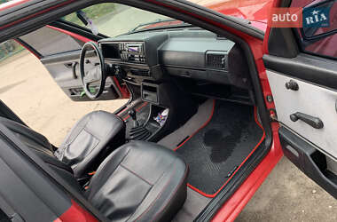 Седан Volkswagen Jetta 1989 в 