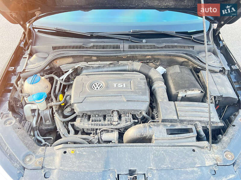 Седан Volkswagen Jetta 2013 в Первомайську