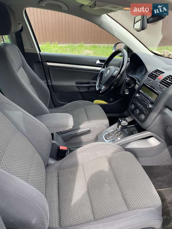 Седан Volkswagen Jetta 2008 в Сумах