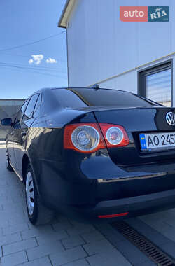 Седан Volkswagen Jetta 2007 в 
