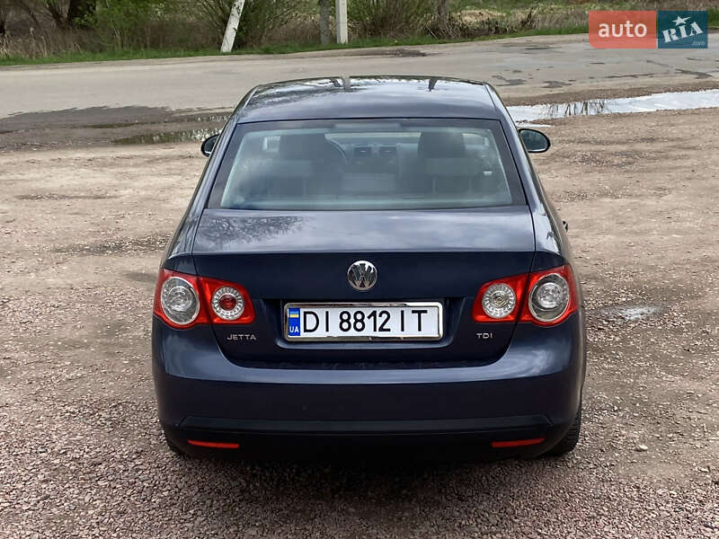 Седан Volkswagen Jetta 2007 в Самборе