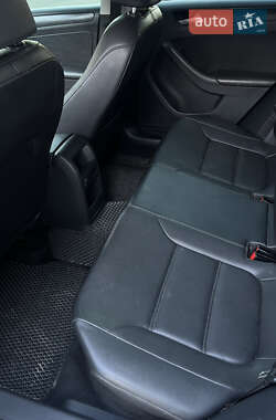 Седан Volkswagen Jetta 2014 в 
