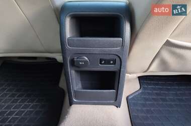 Седан Volkswagen Jetta 2011 в 