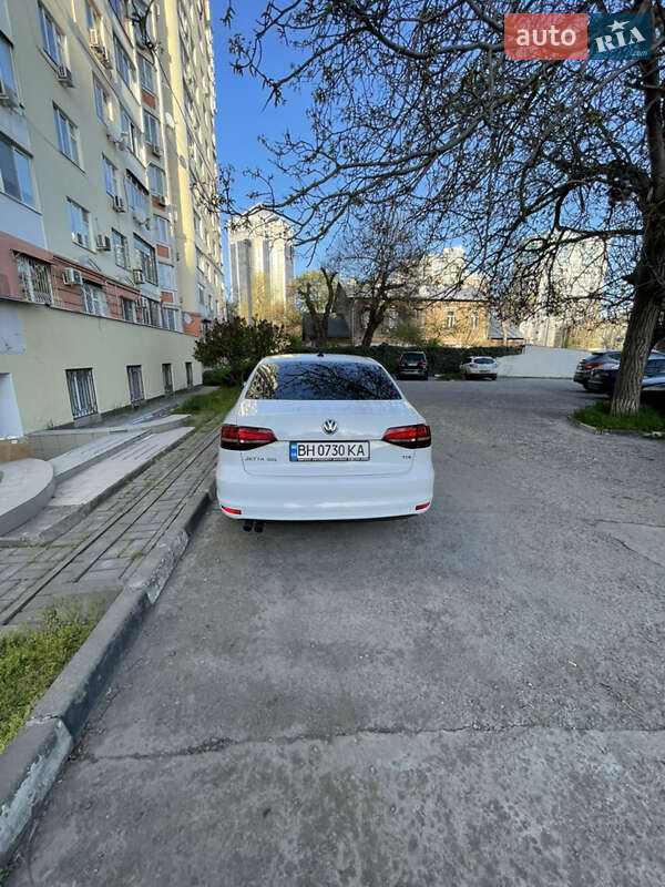 Седан Volkswagen Jetta 2015 в Одессе