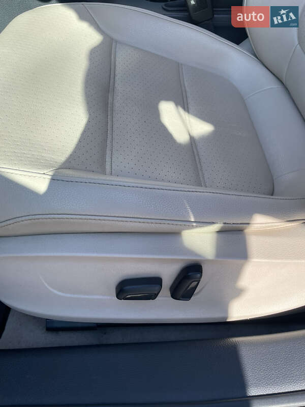 Седан Volkswagen Jetta 2015 в Одессе