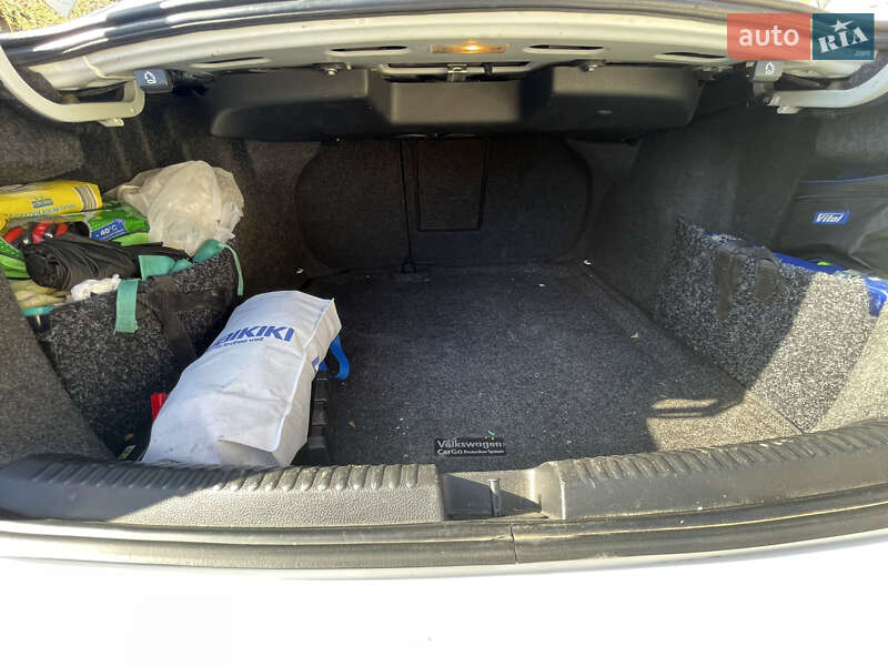 Седан Volkswagen Jetta 2015 в Одессе