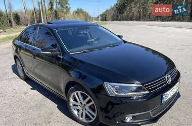 Седан Volkswagen Jetta 2012 в 