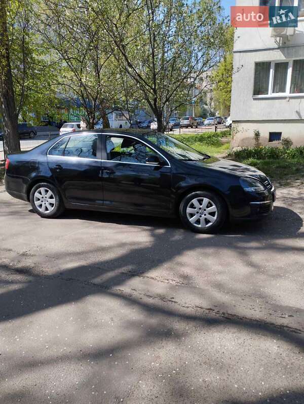 Седан Volkswagen Jetta 2007 в Житомире