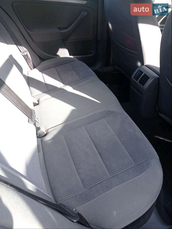 Седан Volkswagen Jetta 2007 в Бережанах