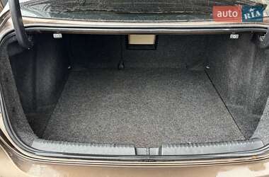 Седан Volkswagen Jetta 2013 в 
