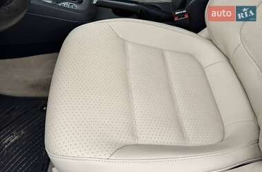 Седан Volkswagen Jetta 2013 в 