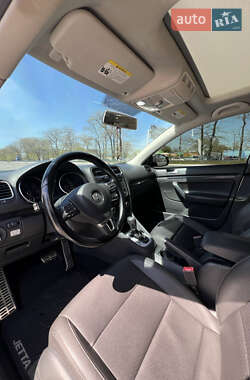 Універсал Volkswagen Jetta 2013 в 