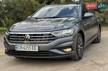 Седан Volkswagen Jetta 2019 в 