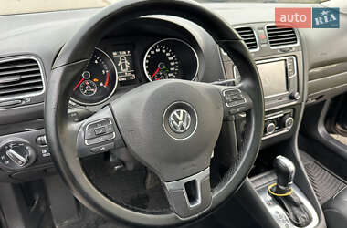 Універсал Volkswagen Jetta 2012 в 