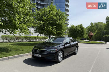 Седан Volkswagen Jetta 2018 в Киеве