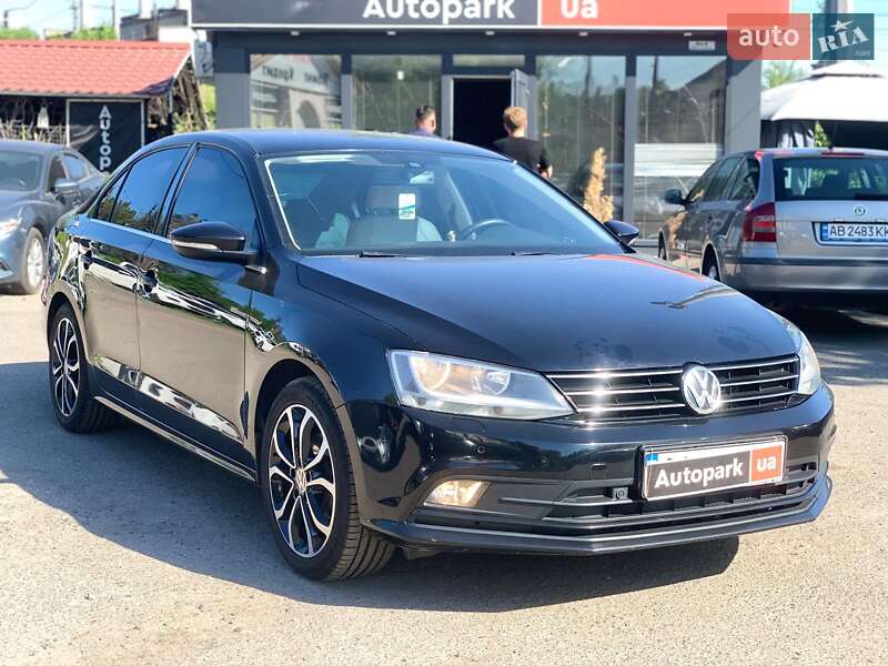 Седан Volkswagen Jetta 2016 в Вінниці