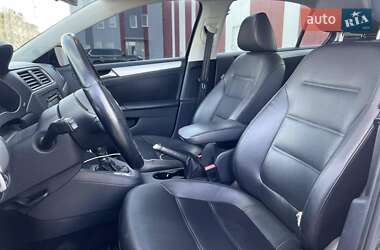 Седан Volkswagen Jetta 2013 в 