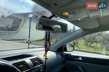 Седан Volkswagen Jetta 2008 в 