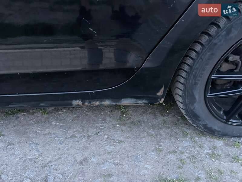 Седан Volkswagen Jetta 2013 в Рівному