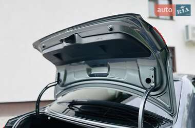 Седан Volkswagen Jetta 2016 в 