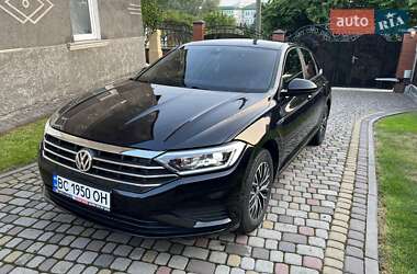 Седан Volkswagen Jetta 2018 в Тернополі
