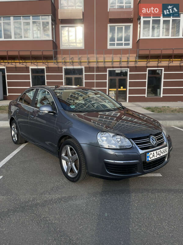 Седан Volkswagen Jetta 2007 в Умані