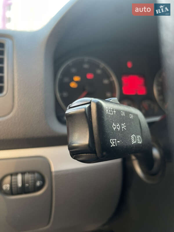 Седан Volkswagen Jetta 2007 в Умані