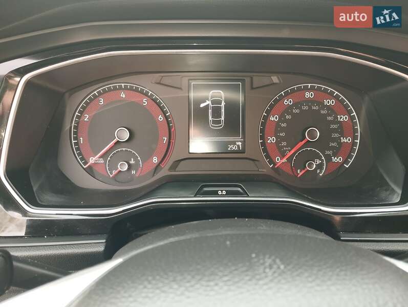 Седан Volkswagen Jetta 2019 в Луцке