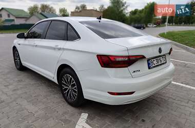 Седан Volkswagen Jetta 2018 в 