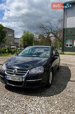 Седан Volkswagen Jetta 2005 в Ивано-Франковске