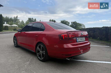 Седан Volkswagen Jetta 2014 в 