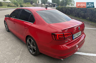 Седан Volkswagen Jetta 2014 в 