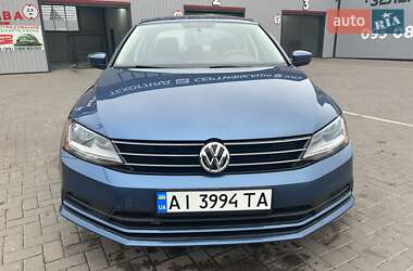 Седан Volkswagen Jetta 2016 в 