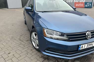 Седан Volkswagen Jetta 2016 в 