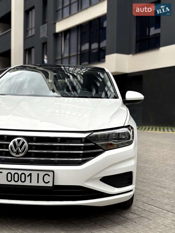 Седан Volkswagen Jetta 2020 в Ивано-Франковске