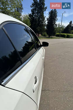 Седан Volkswagen Jetta 2013 в 