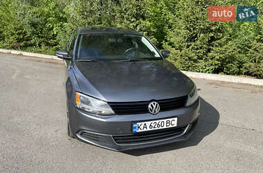 Седан Volkswagen Jetta 2013 в Киеве