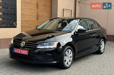 Седан Volkswagen Jetta 2017 в 