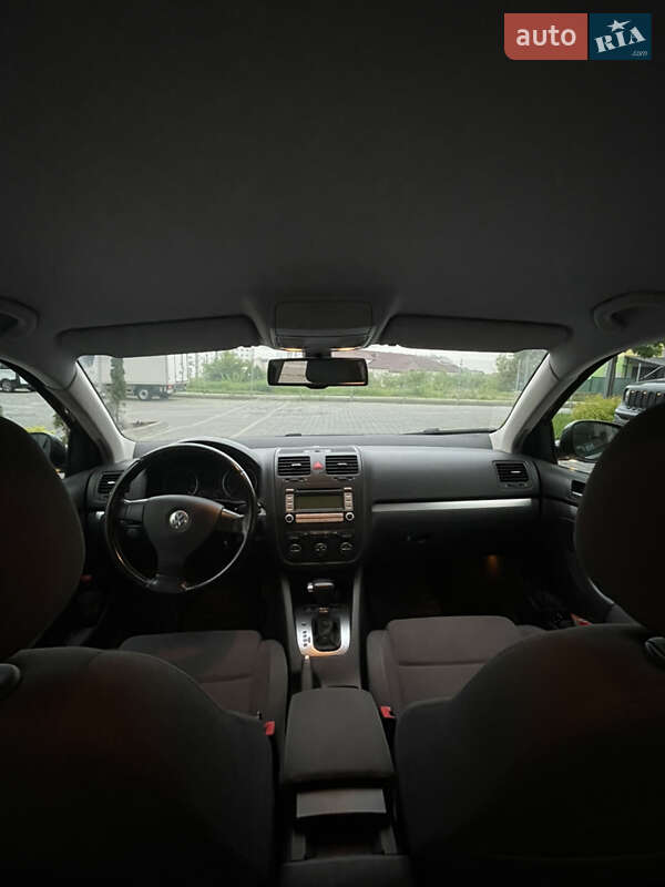 Седан Volkswagen Jetta 2007 в Ивано-Франковске
