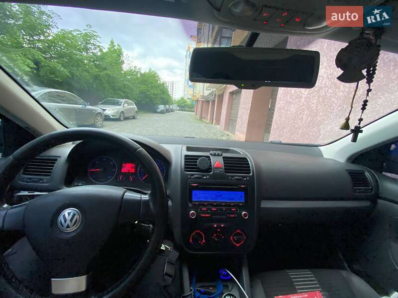 Седан Volkswagen Jetta 2008 в Ивано-Франковске