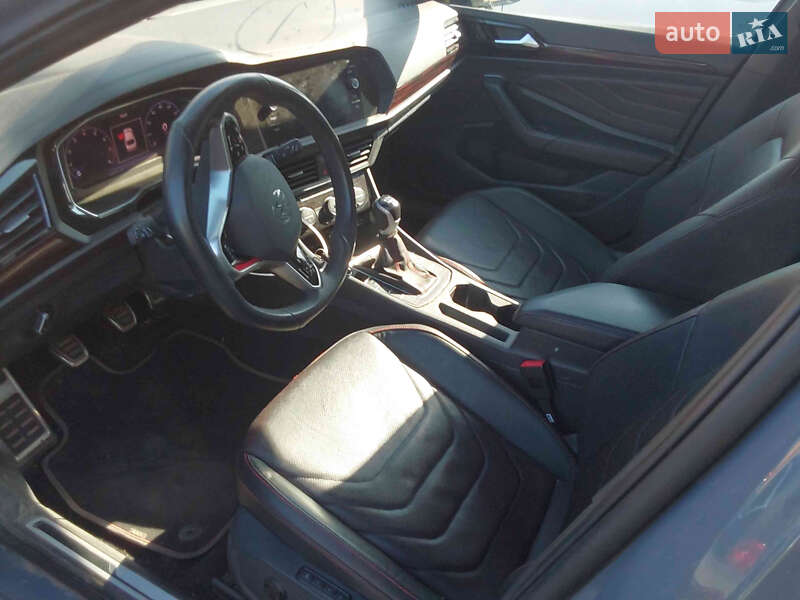Седан Volkswagen Jetta 2023 в Фастові